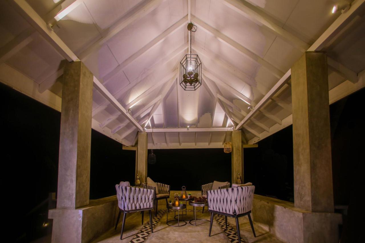 The Niche Hikkaduwa - 10 Minutes To The Beach Bagian luar foto