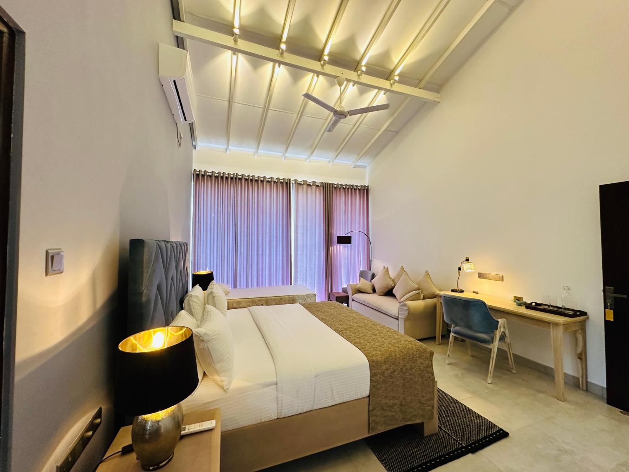 The Niche Hikkaduwa - 10 Minutes To The Beach Bagian luar foto